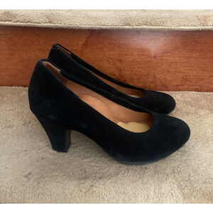 Women's L'Amour Des Pieds Black Suede Heels Size 7.5M In Excellent Condition